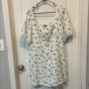 Old Navy Cream and Blue Floral Dress